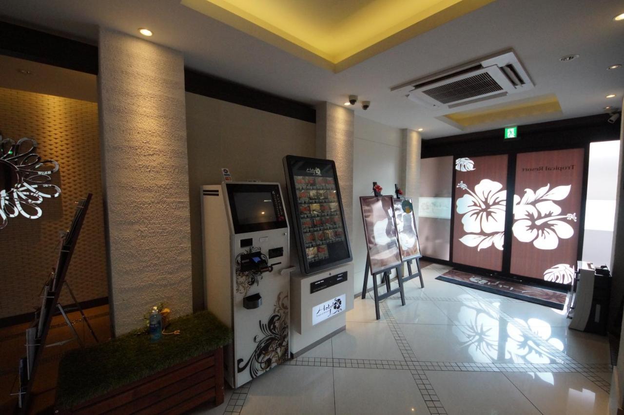 Hotel Lei Funabashi Buitenkant foto