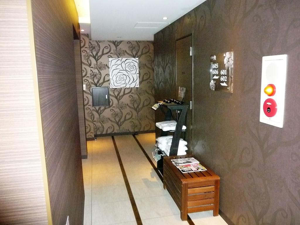 Hotel Lei Funabashi Buitenkant foto